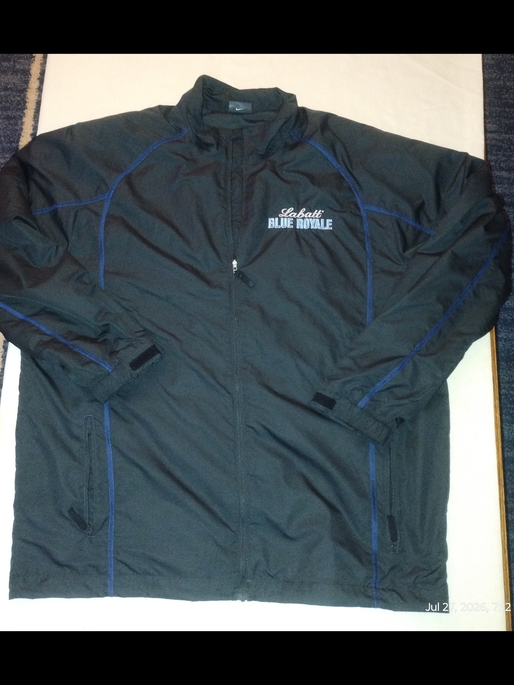 Nike Golf Size XL Black Windbreaker